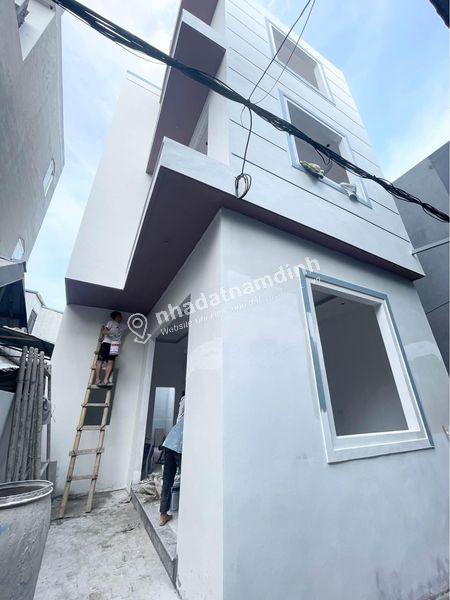  Bán Nhà mặt phố giá 17x CTL