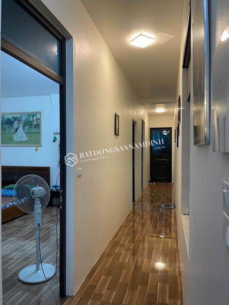 BÁN NHÀ PHƯỜNG NAM PHONG .   Diện tích 300m2  mặt 6,5m   sẵn nhà 2 tầng đẹp diện tích xây dựng 150m 1 sàn   Sổ đỏ chính chủ   Giá...